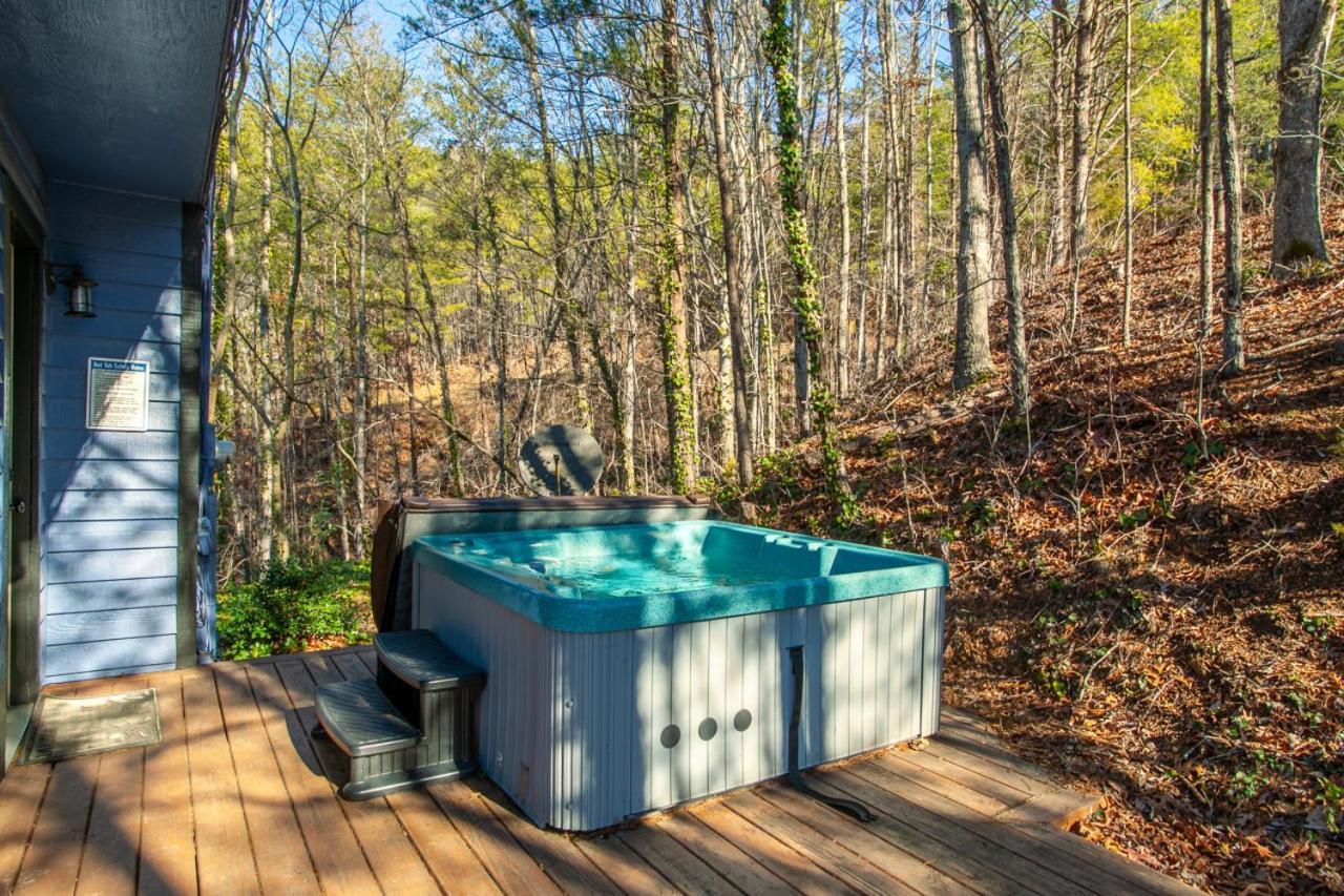 Hot Tub 7 Min To Parkway More Pigeon Forge Exterior photo